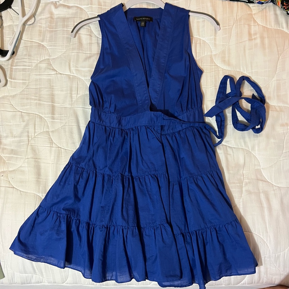 Banana Republic Stampa Ruffle Wrap Mini Resort Dress - Picture 2 of 6